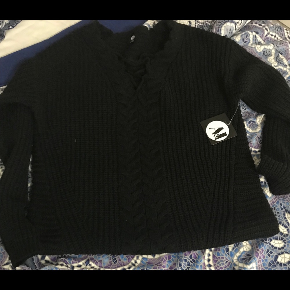 Black sweater A&I.